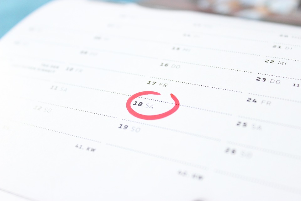 paper calendar with date circled